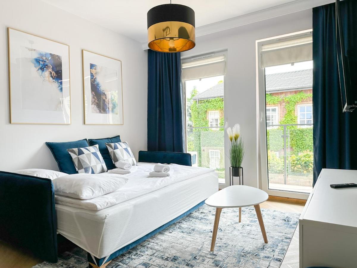 Apartment Dmk Blue Near Warsaw-modlin Airport Nowy Dwór Mazowiecki